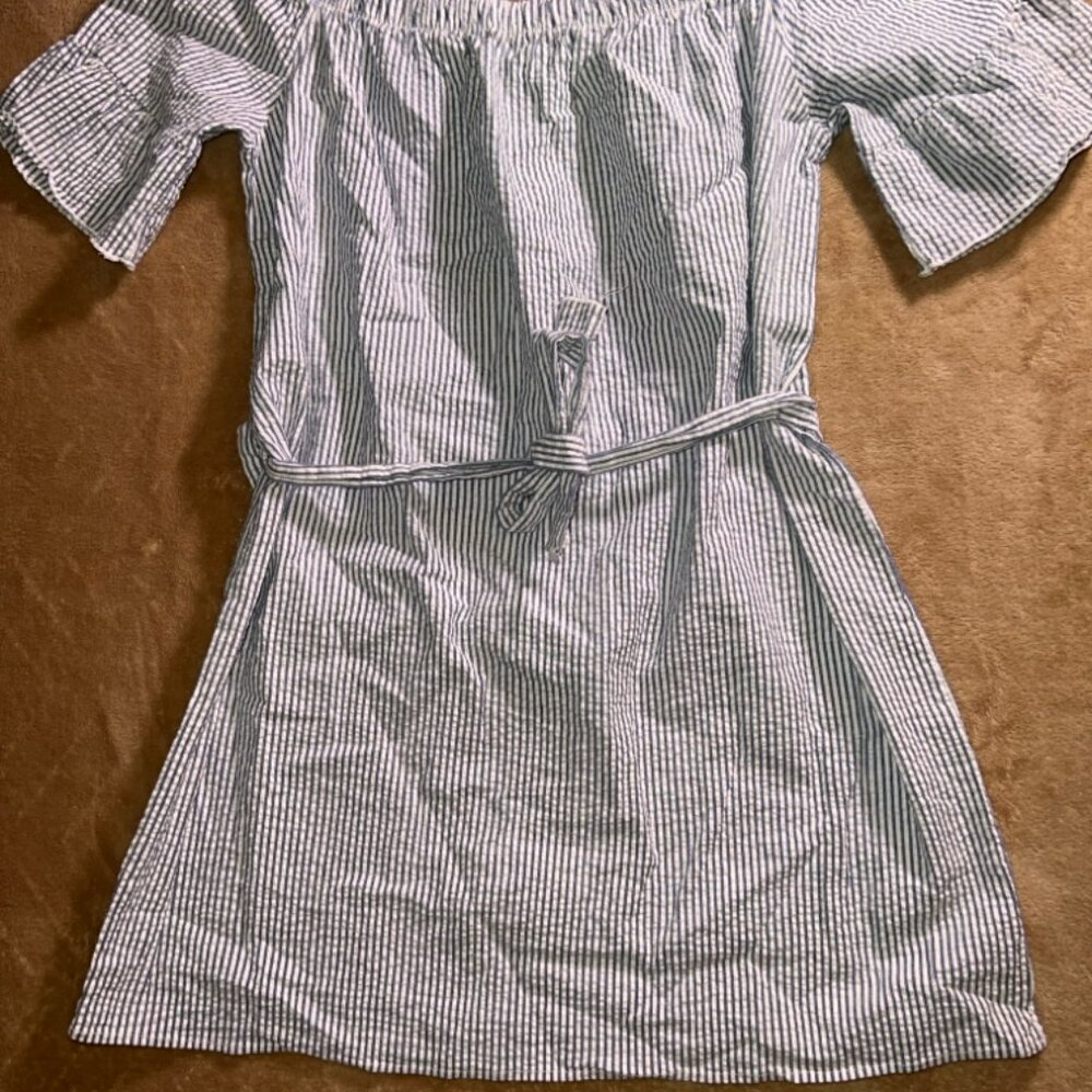 Pink Lemonade Women LG Blue White Striped Seersucker‎ Off The Shoulder Dress